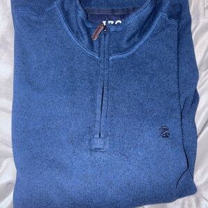 Izod Men's Blue Half-Zip Sweater
